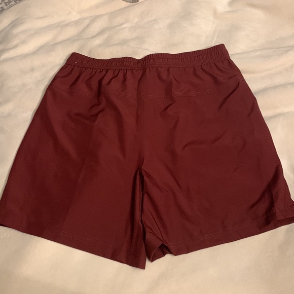Nike dri fit burgundy drawstring elastic waist shorts large - Picture 4 of 9